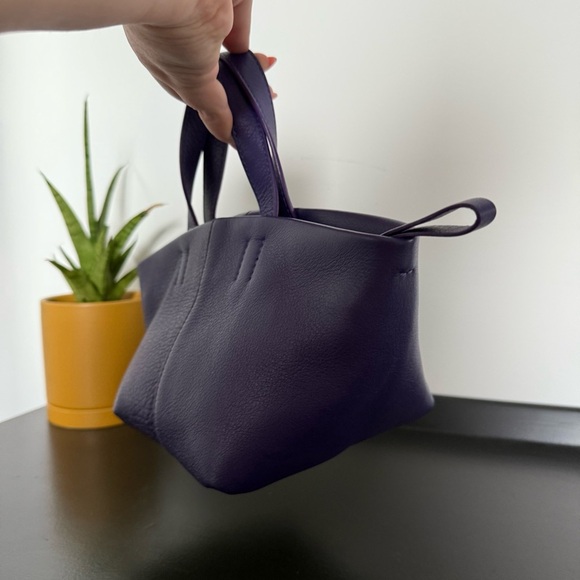 Mansur Gavriel purple Mini Tulipano top handle crossbody tote bag NWOT - Picture 10 of 15